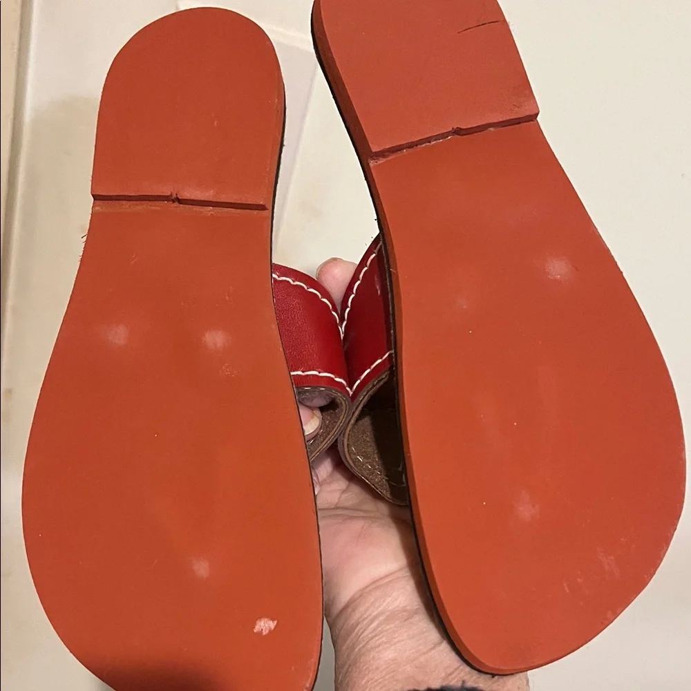 Kino Women's Red Sandals - Picture 3 of 4